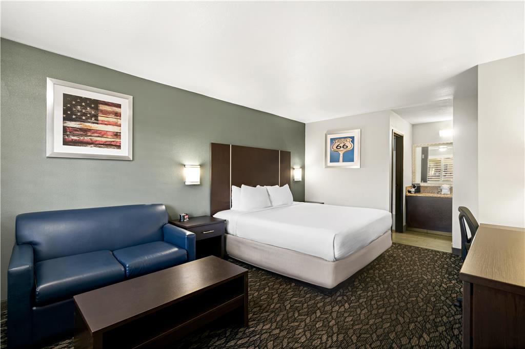 Best Western Desert Villa Inn Барстоу Номер фото