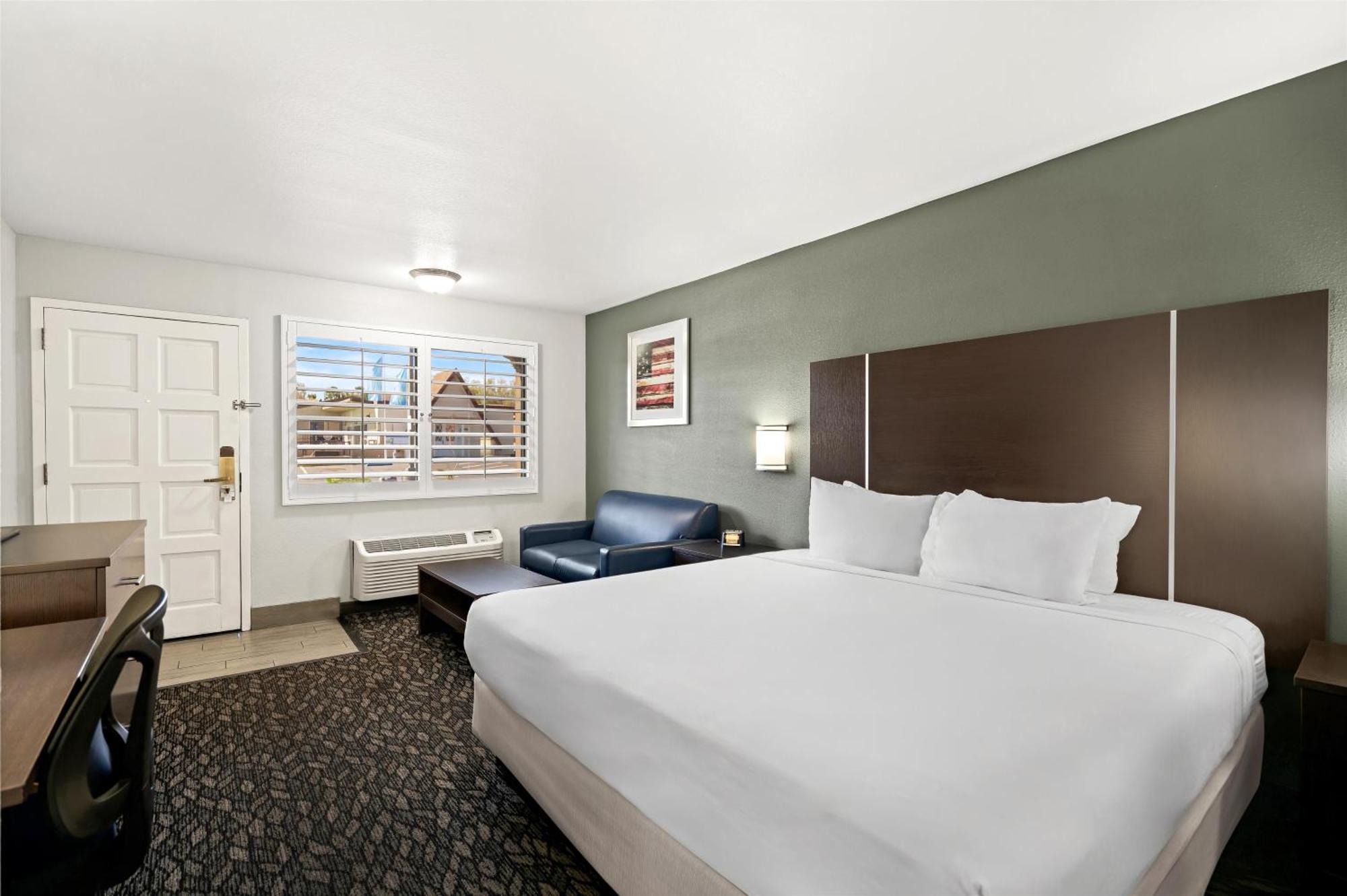 Best Western Desert Villa Inn Барстоу Экстерьер фото