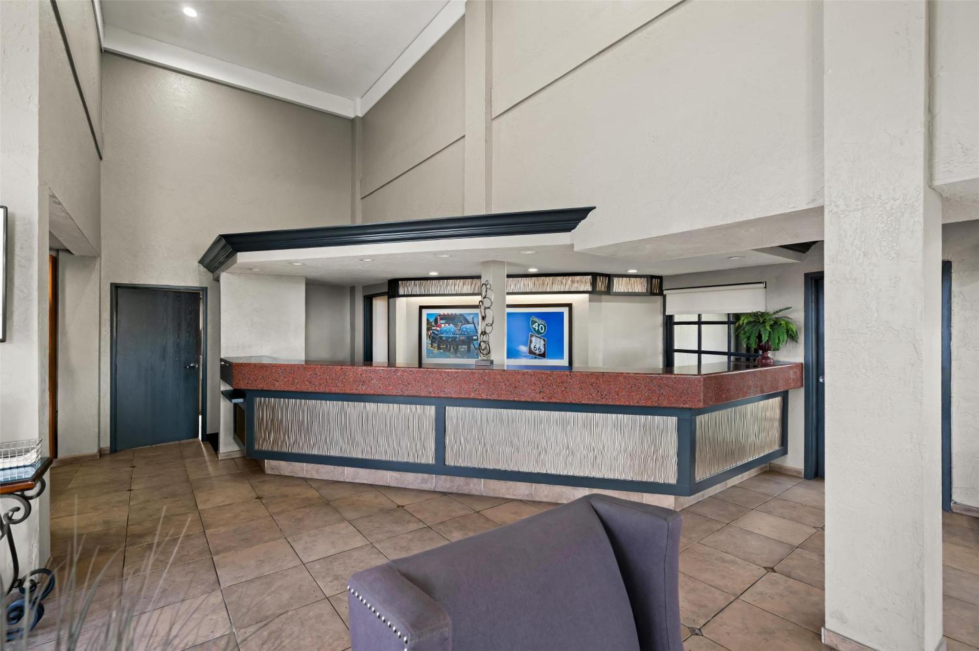 Best Western Desert Villa Inn Барстоу Экстерьер фото
